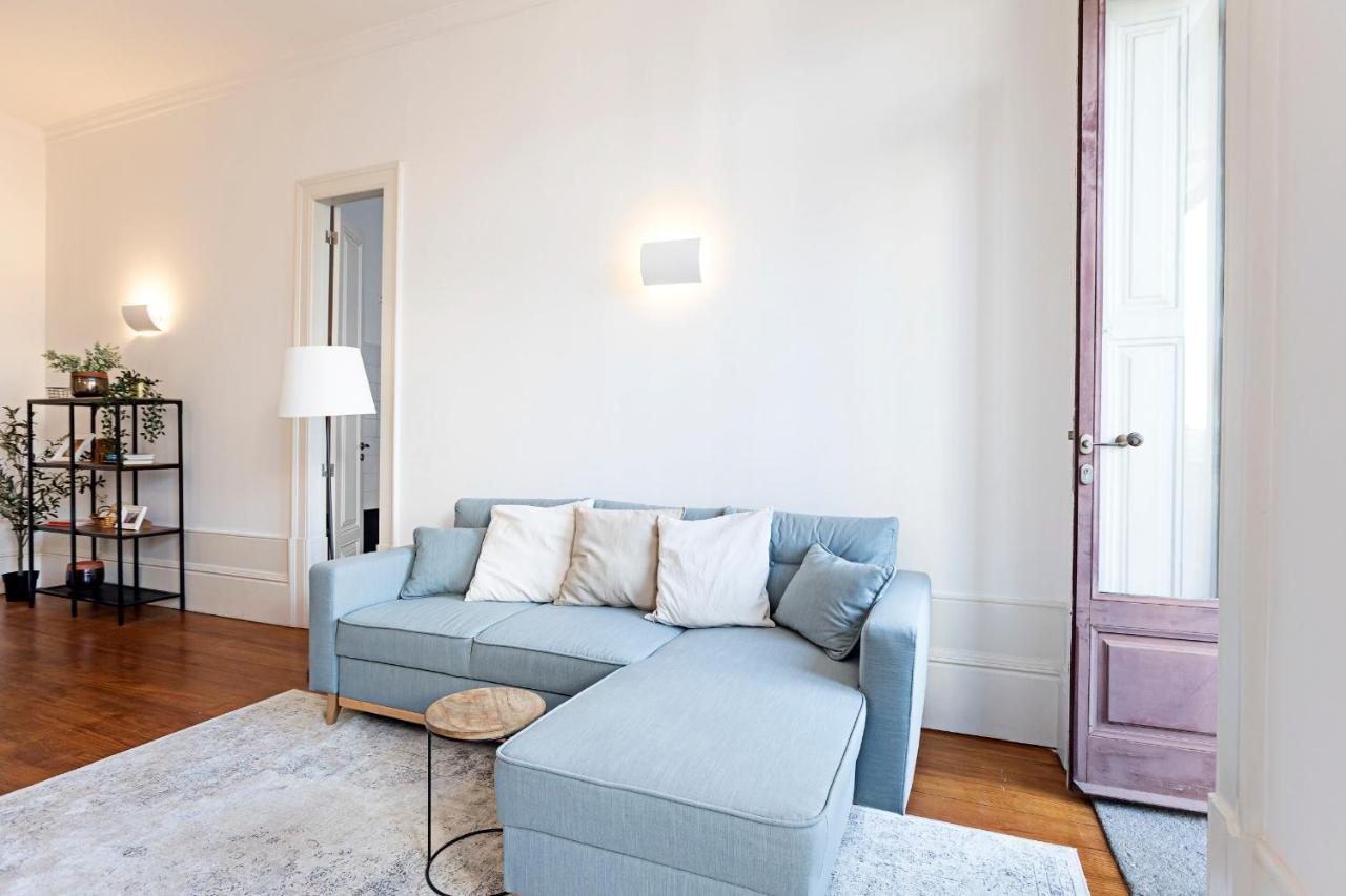 Lovelystay - Aurora Heights Apartment Porto Bagian luar foto