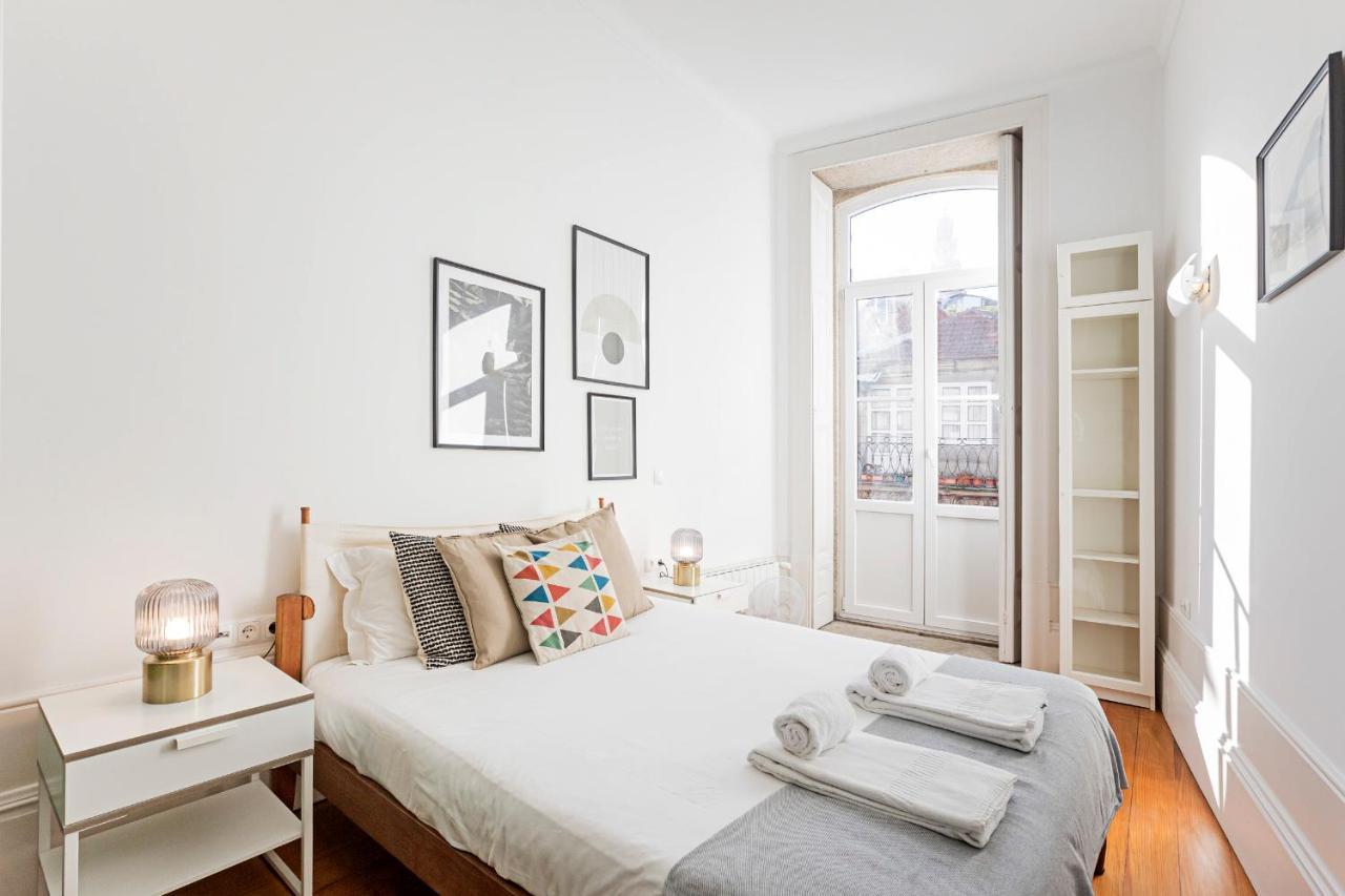 Lovelystay - Aurora Heights Apartment Porto Bagian luar foto