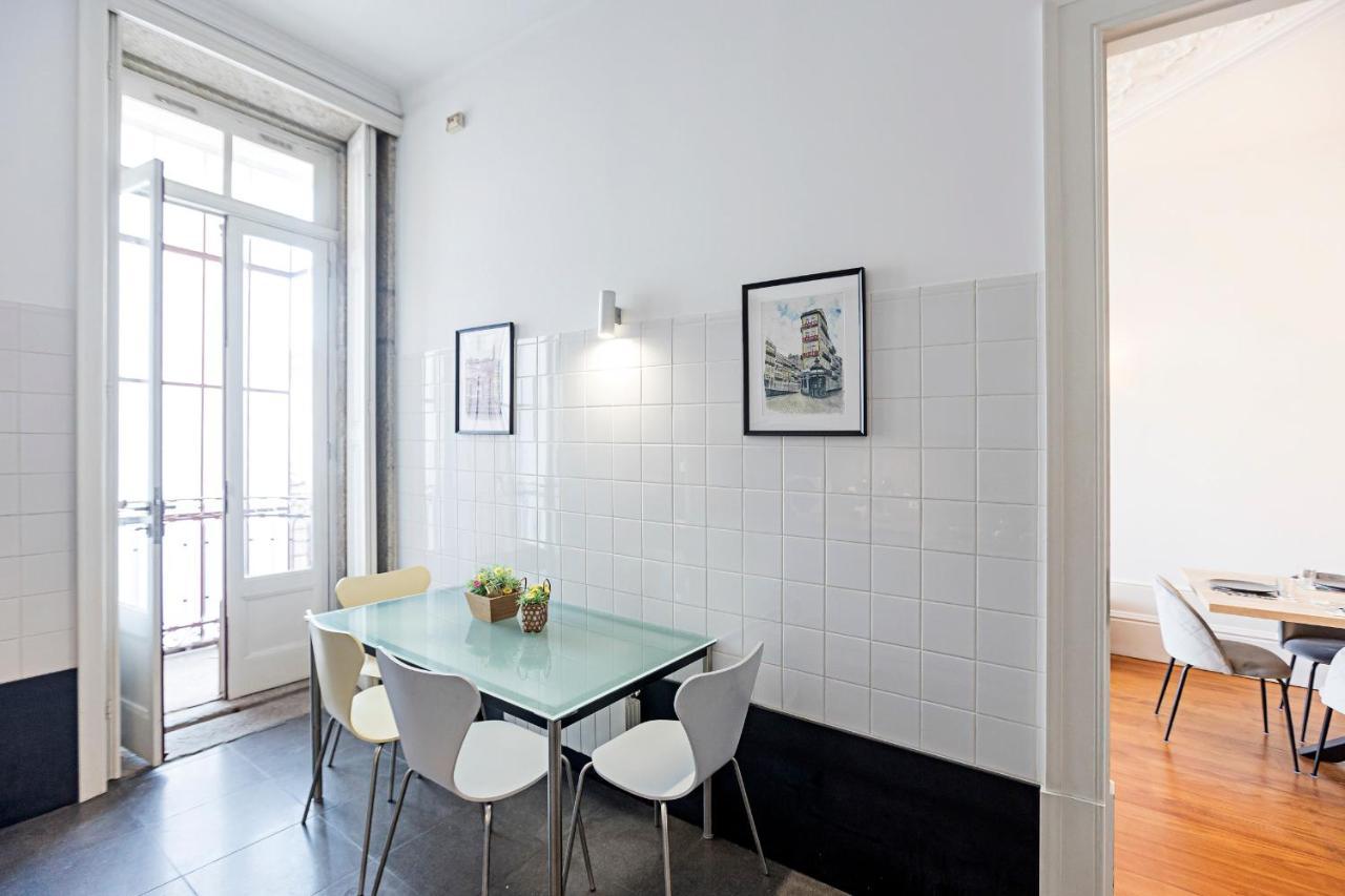 Lovelystay - Aurora Heights Apartment Porto Bagian luar foto